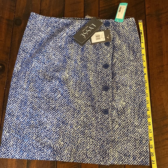 Lysse Raven Button Detail Skirt - Picture 12 of 13